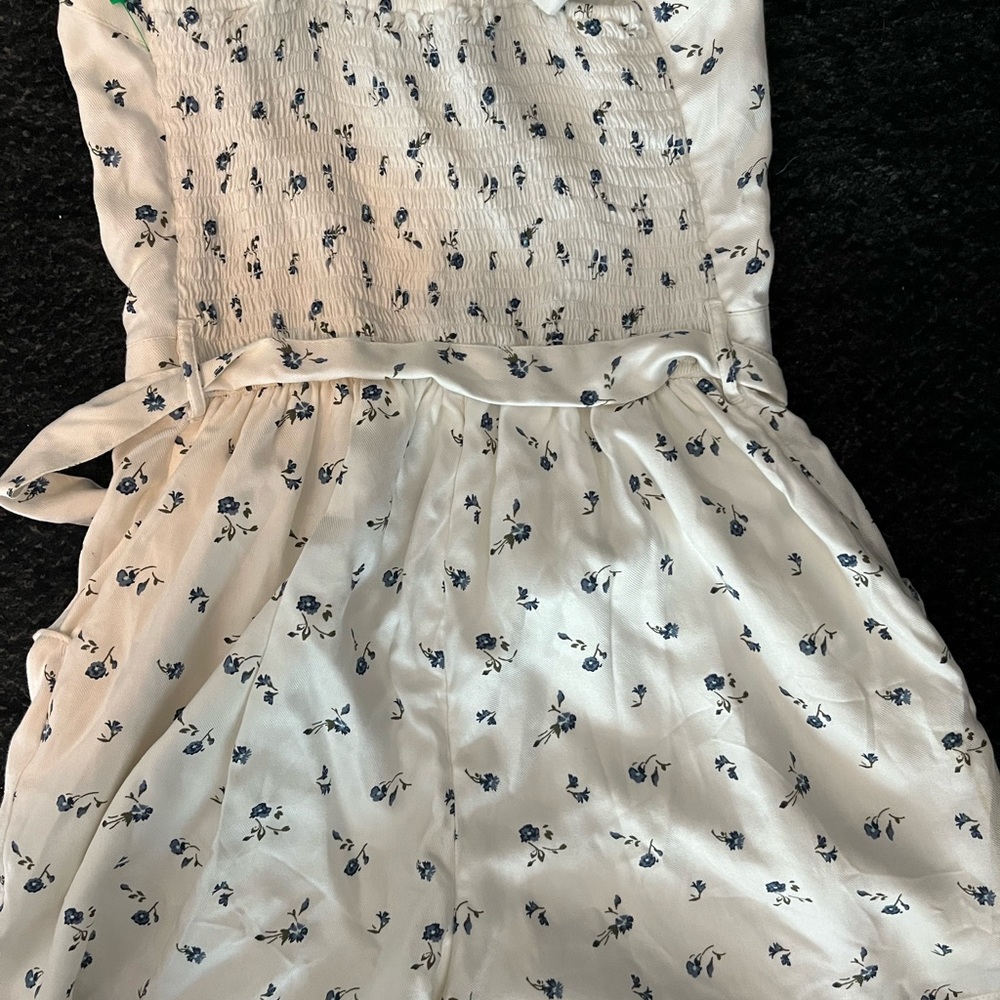 Hollister romper